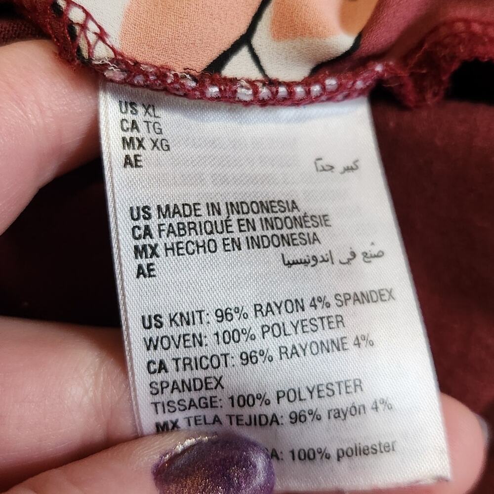 Alfani Mixed Media Cap Sleeve Floral Crimson Blouse Casual Top Red Size XL - Picture 8 of 9